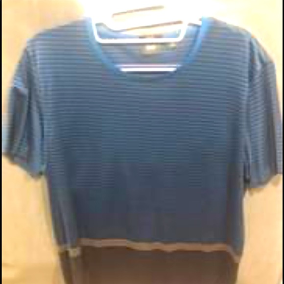 Hugo Boss size Large t shirt. - Picture 1 of 4